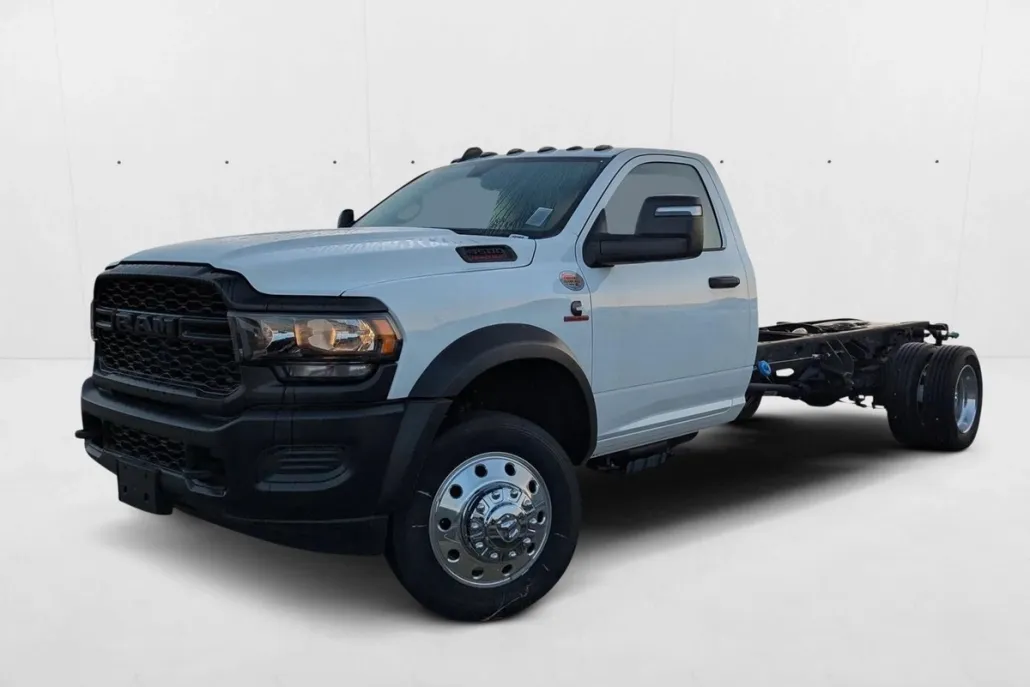 2024 Ram 4500 Tradesman photo 1