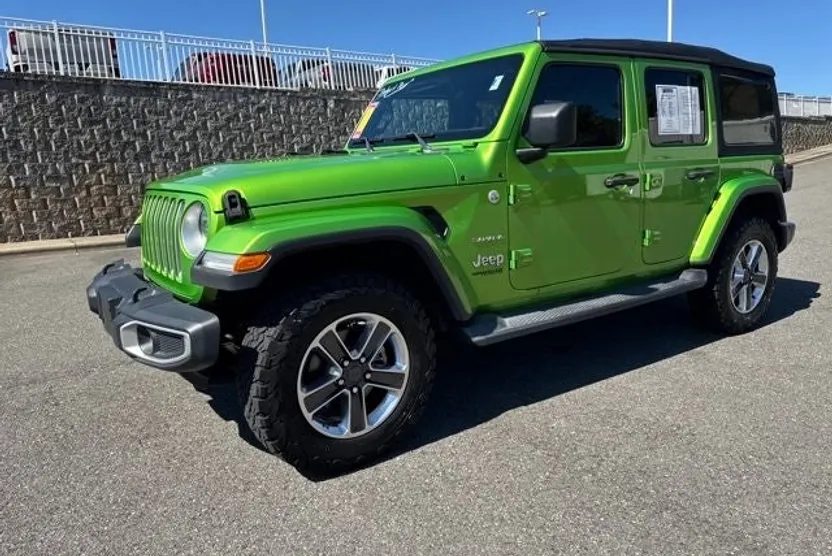 2019 Jeep Wrangler Unlimited Sahara photo 1