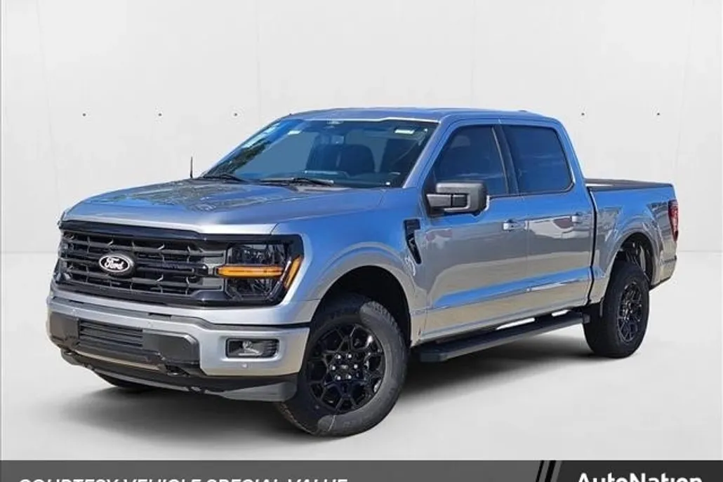 2025 Ford F-150 XLT photo 1