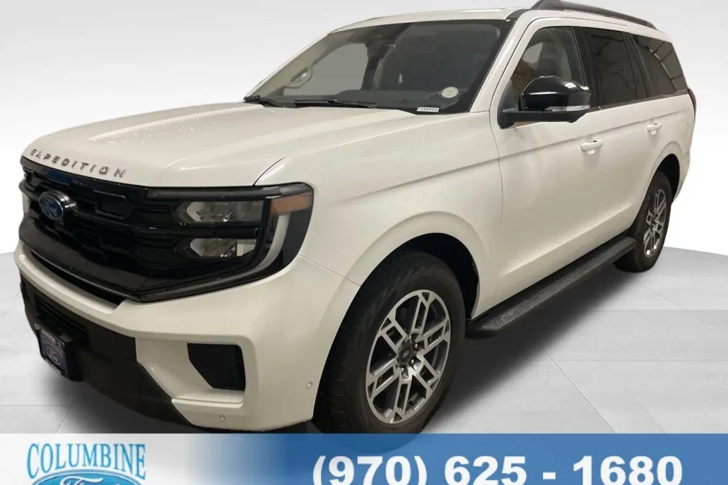 2025 Ford Expedition photo 1