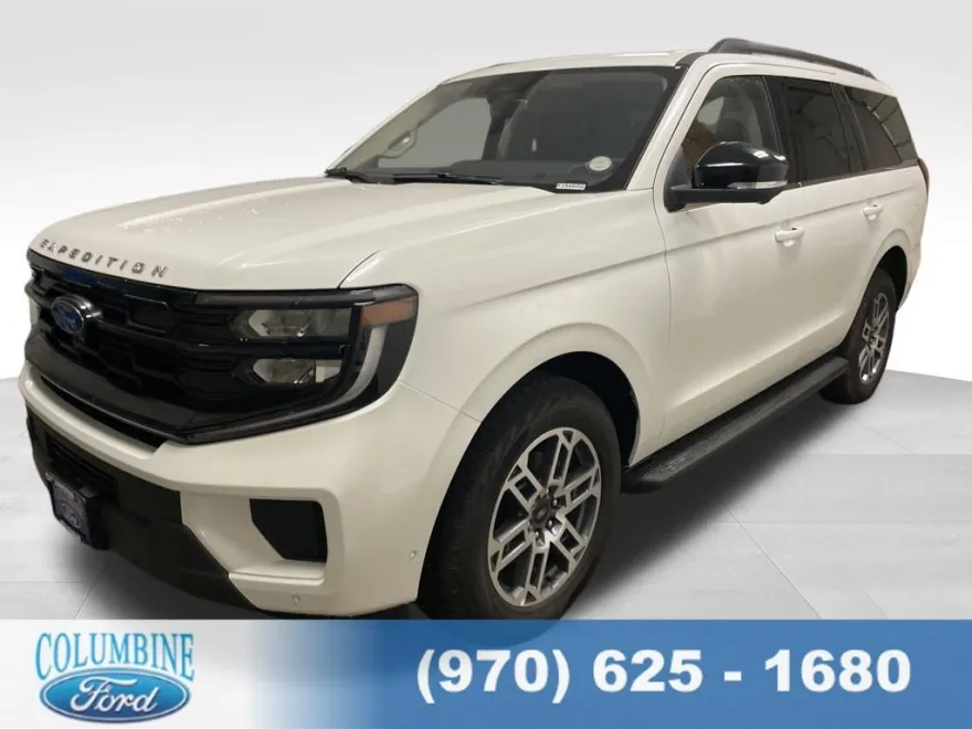 2025 Ford Expedition photo 1