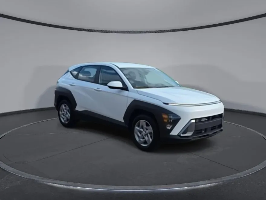 2026 Hyundai Kona SE photo 1