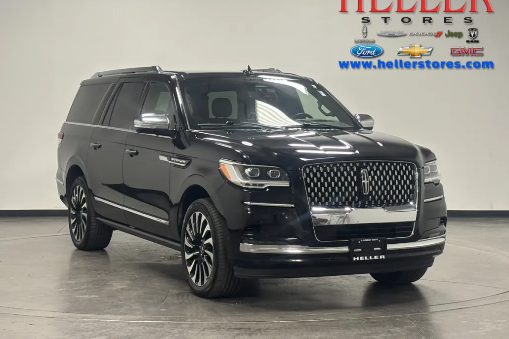 2022 Lincoln Navigator Black Label photo 1