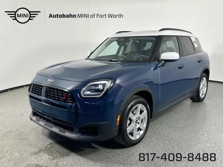 2025 Mini Cooper S ALL4 photo 1