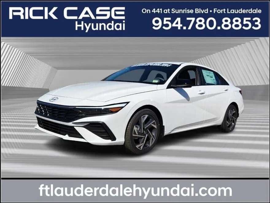 2025 Hyundai Elantra SEL Sport photo 1