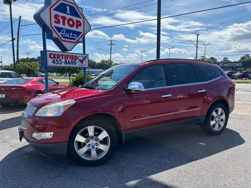 2012 Chevrolet Traverse LTZ photo 1