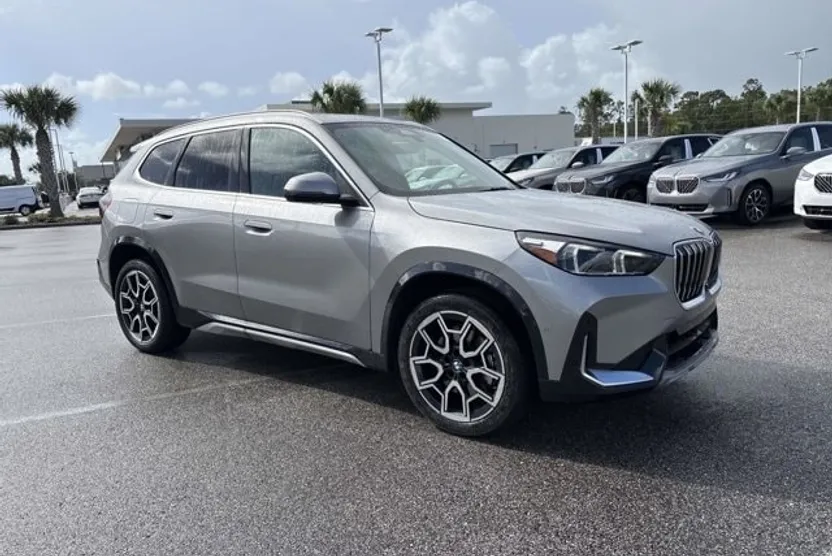 2025 Bmw X1 XDrive28i photo 1