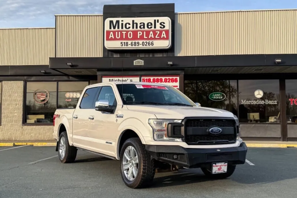 2018 Ford F-150 Platinum photo 1