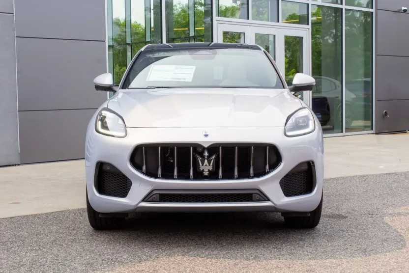 2025 Maserati Grecale photo 1