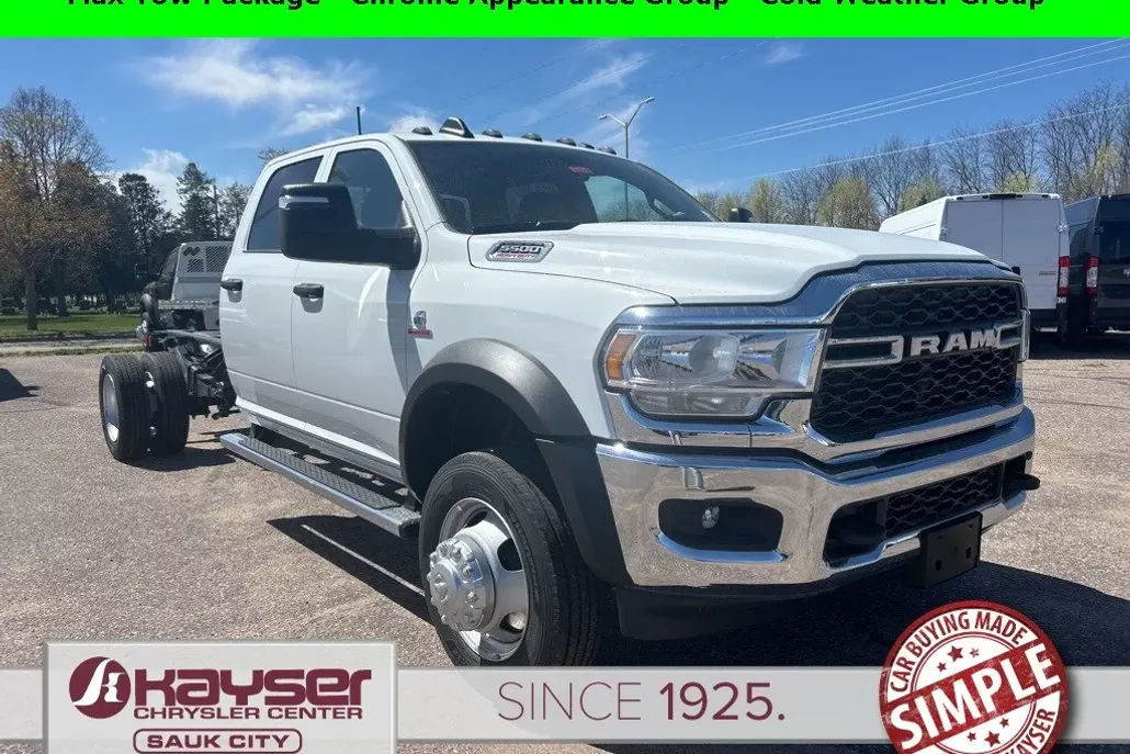 2024 Ram 5500 Tradesman photo 1