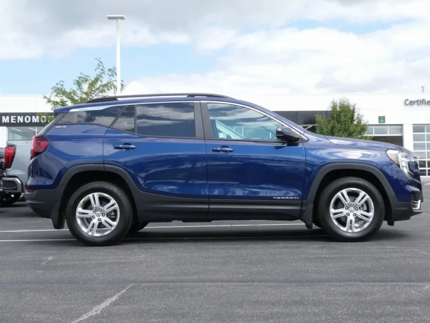 2022 Gmc Terrain SLE photo 1