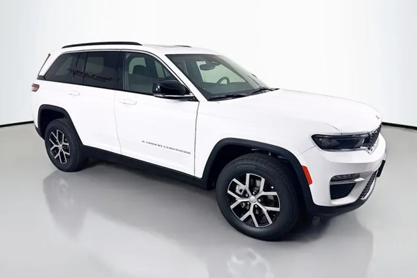 2025 Jeep Grand Cherokee Limited photo 1