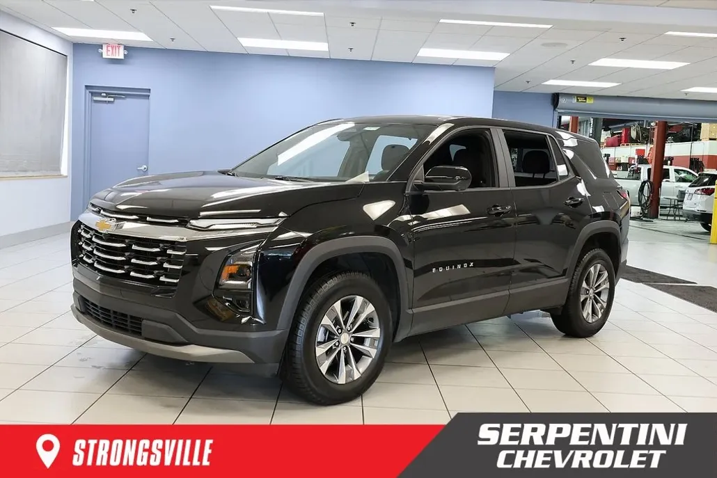 2025 Chevrolet Equinox LT photo 1