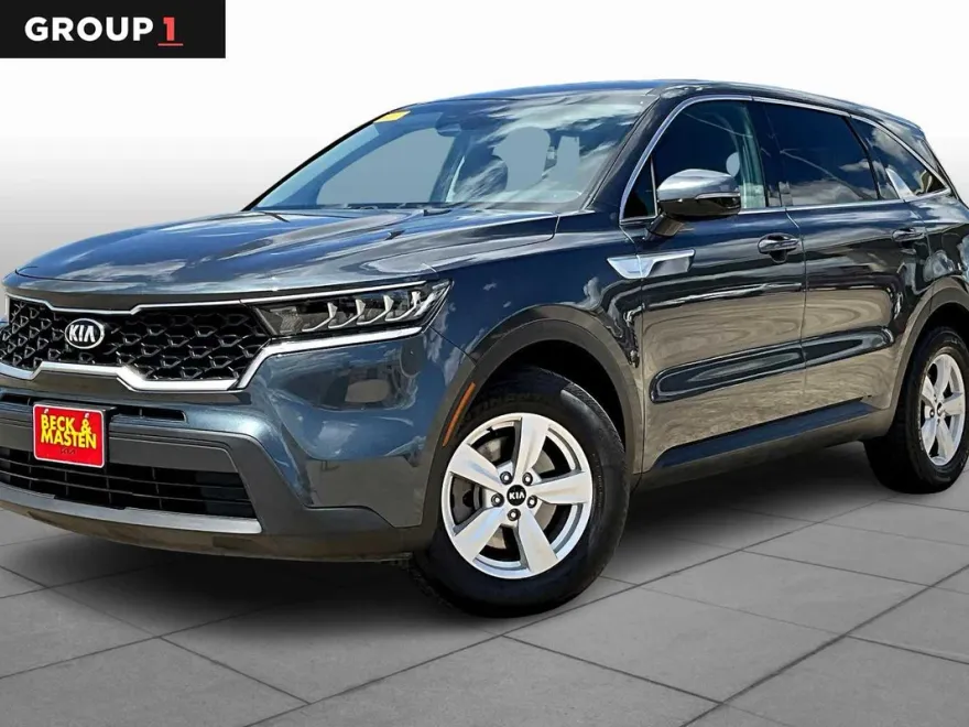 2021 Kia Sorento LX photo 1