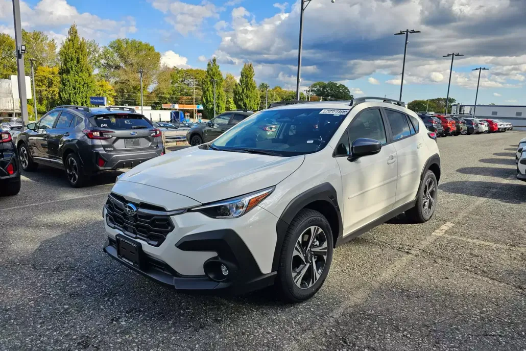 2024 Subaru Crosstrek Premium photo 1