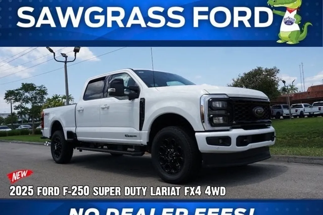 2025 Ford F-250 Lariat photo 1