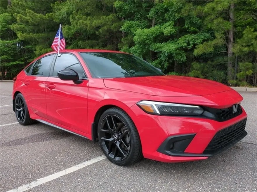 2022 Honda Civic Sport Hatchback photo 2