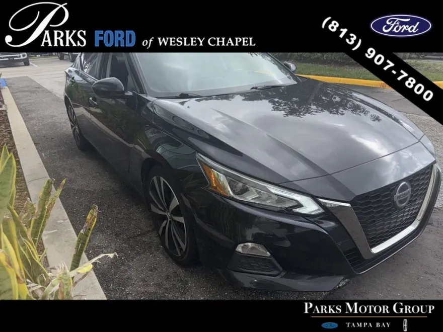 2020 Nissan Altima 2.5 SR photo 1