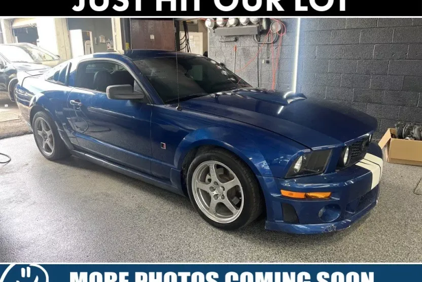 2006 Ford Mustang GT Premium photo 1