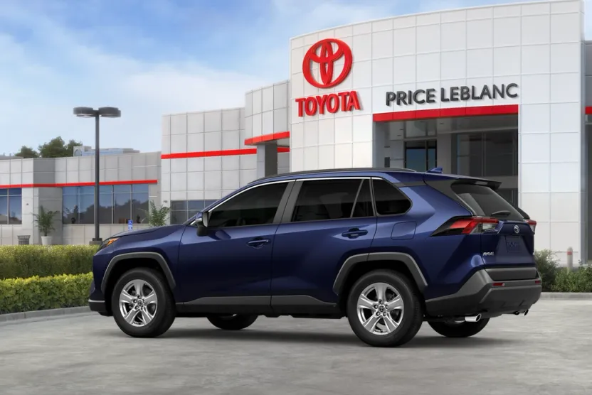 2025 Toyota RAV4 XLE photo 1