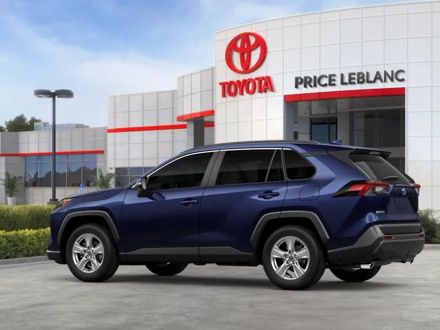 2025 Toyota RAV4 XLE photo 1