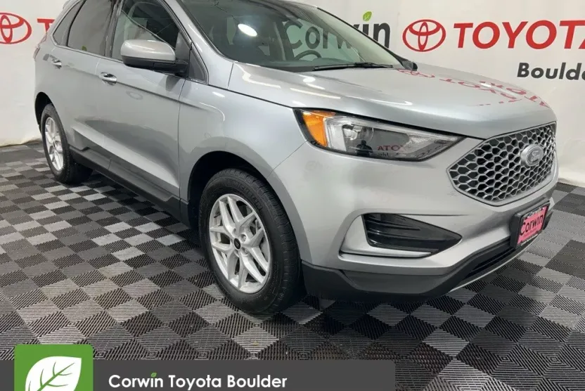 2024 Ford Edge SEL photo 1