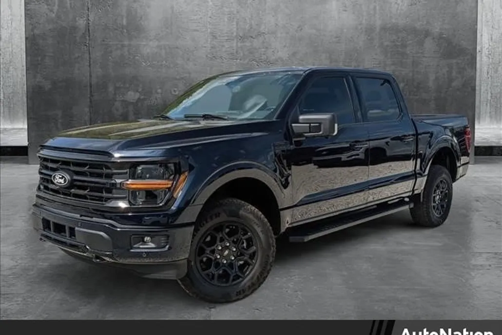 2025 Ford F-150 XLT photo 1