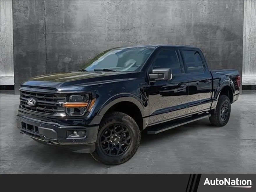 2025 Ford F-150 XLT photo 1