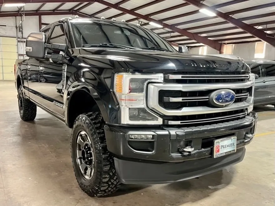 2022 Ford F-350 Platinum photo 1