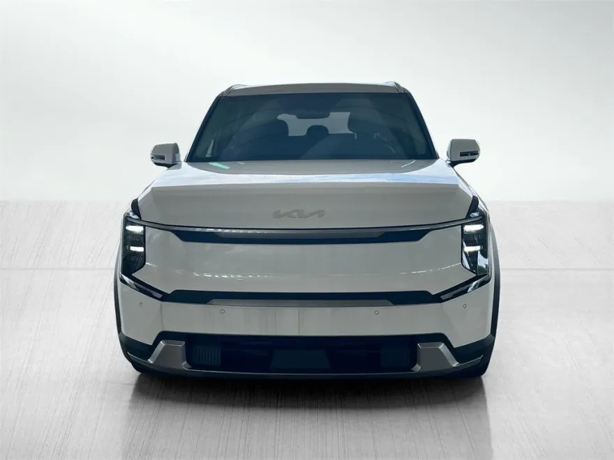 2026 Kia EV9 Wind photo 1