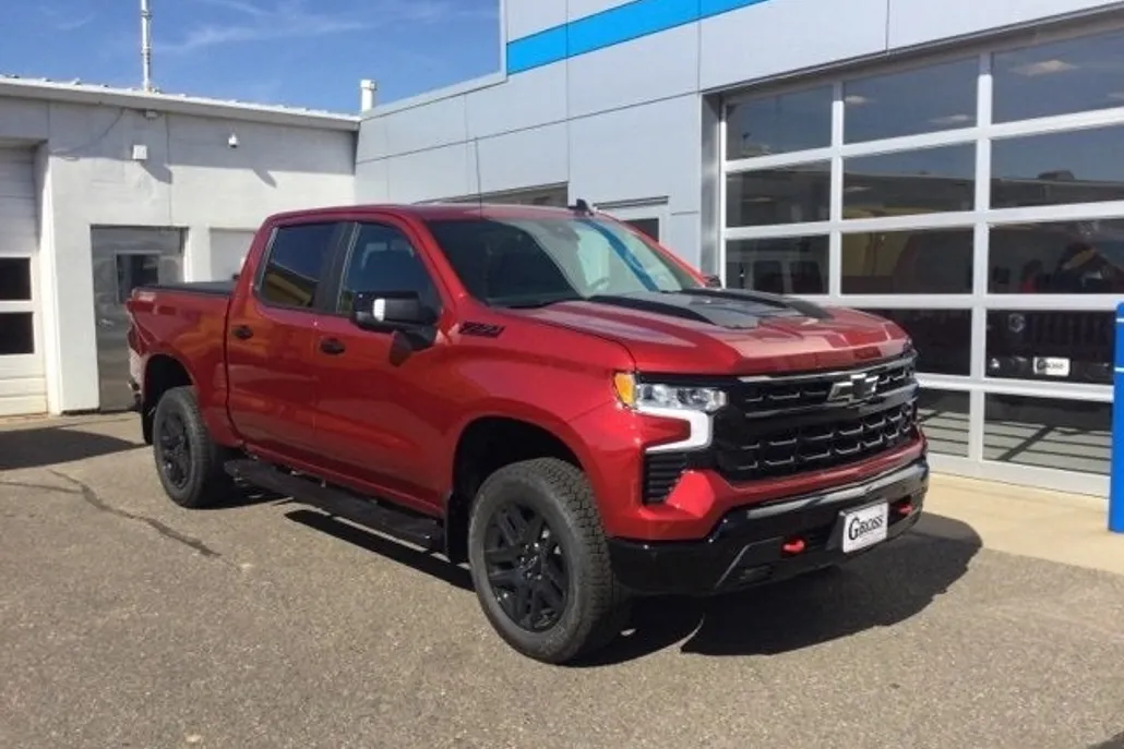 2026 Chevrolet Silverado 1500 LT Trail Boss photo 1