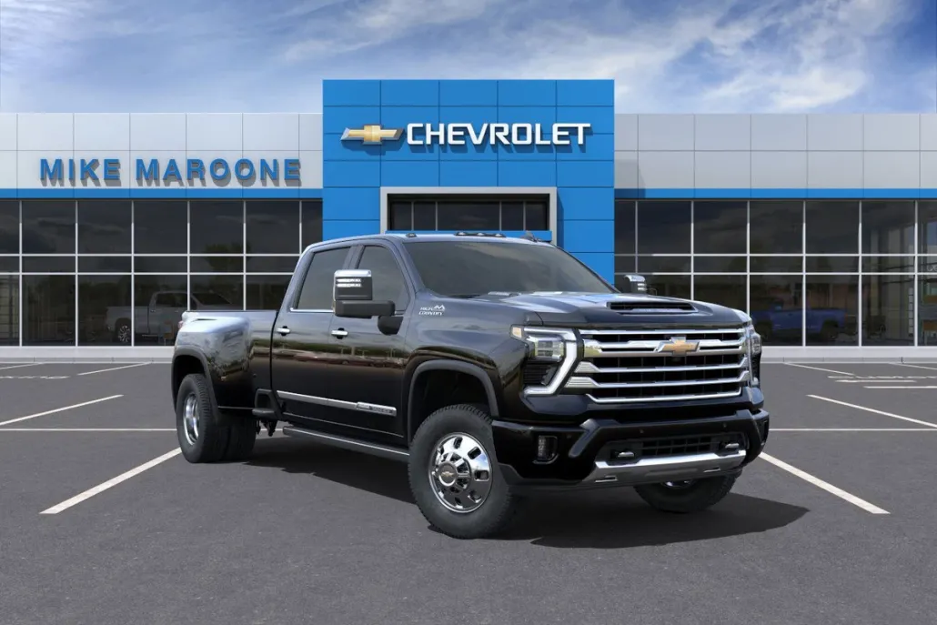 2025 Chevrolet Silverado 3500HD High Country photo 1