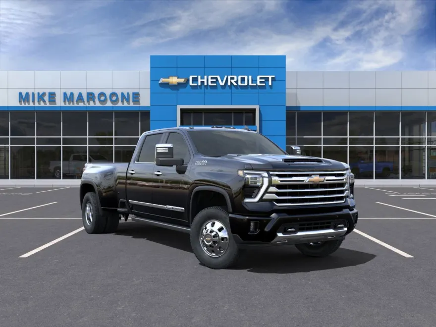 2025 Chevrolet Silverado 3500HD High Country photo 1