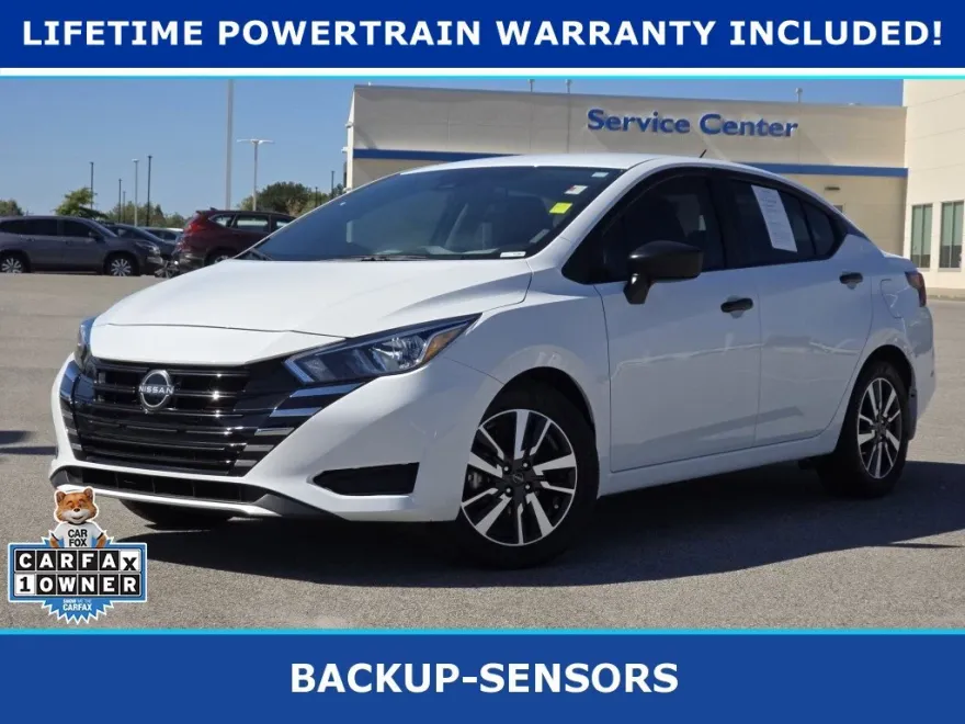 2024 Nissan Versa S photo 1