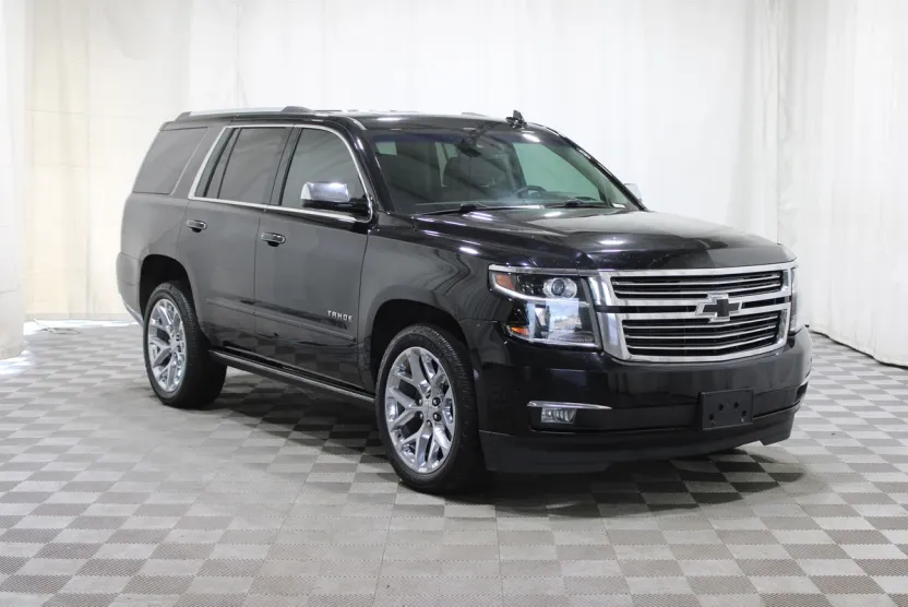 2017 Chevrolet Tahoe Premier photo 1