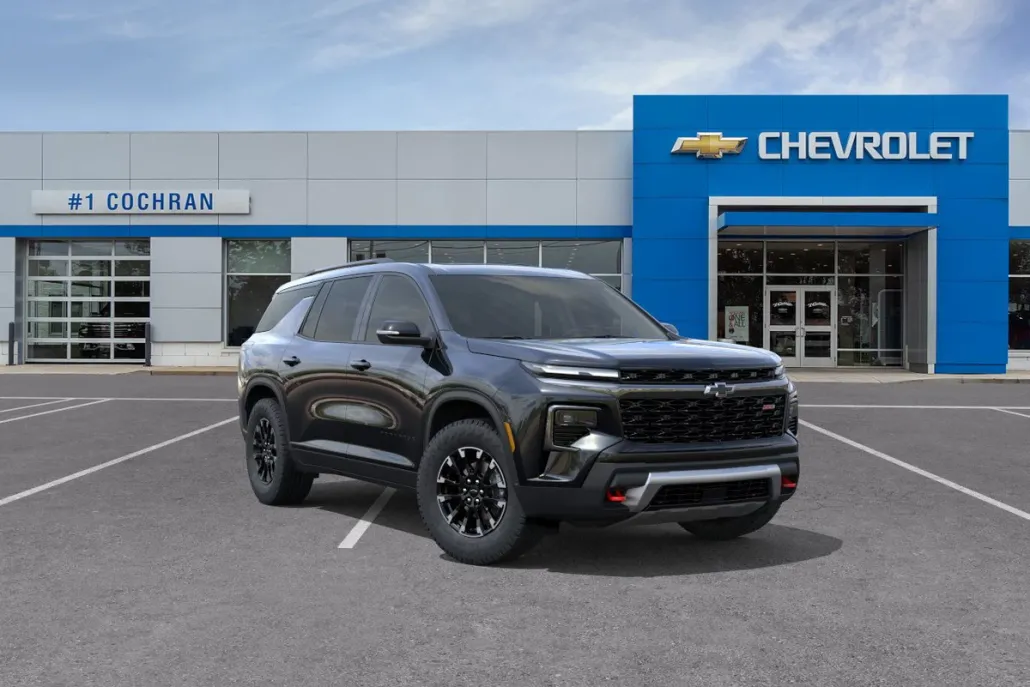 2026 Chevrolet Traverse Z71 photo 1