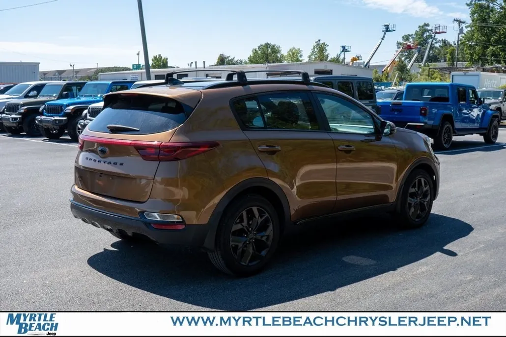 2021 Kia Sportage S photo 1
