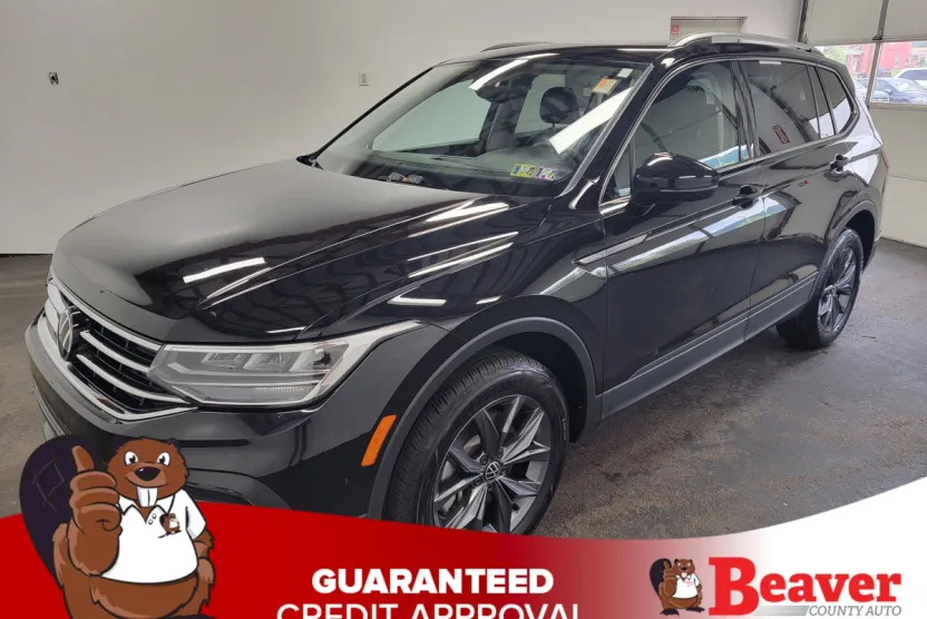 2022 Volkswagen Tiguan SE photo 1