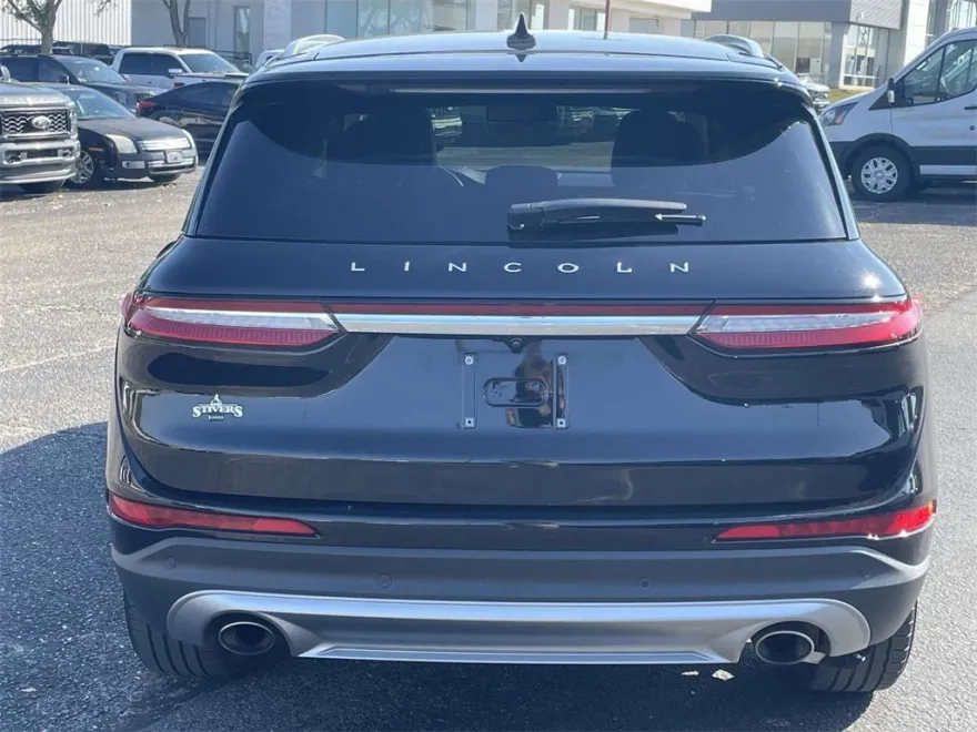 2021 Lincoln Corsair Standard photo 1