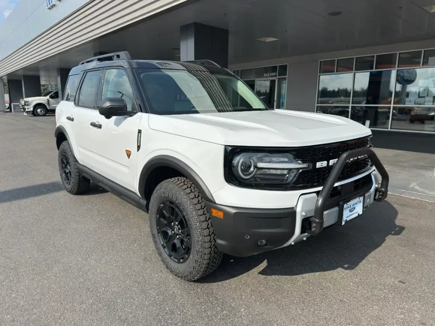 2025 Ford Bronco Sport Badlands photo 1