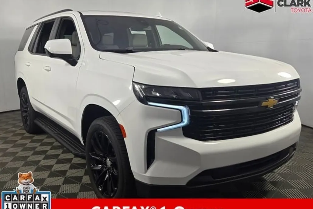 2021 Chevrolet Tahoe LT photo 1