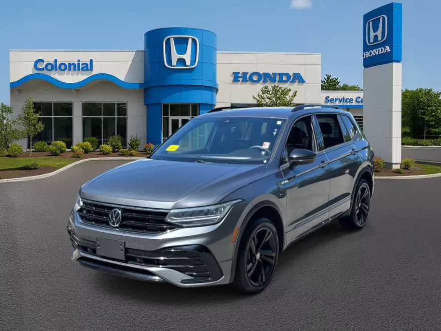 2023 Volkswagen Tiguan SE R-Line Black photo 1