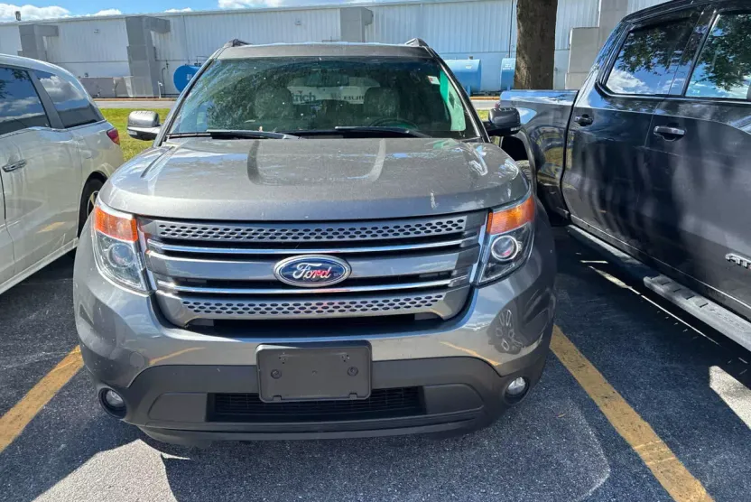 2014 Ford Explorer Limited photo 1