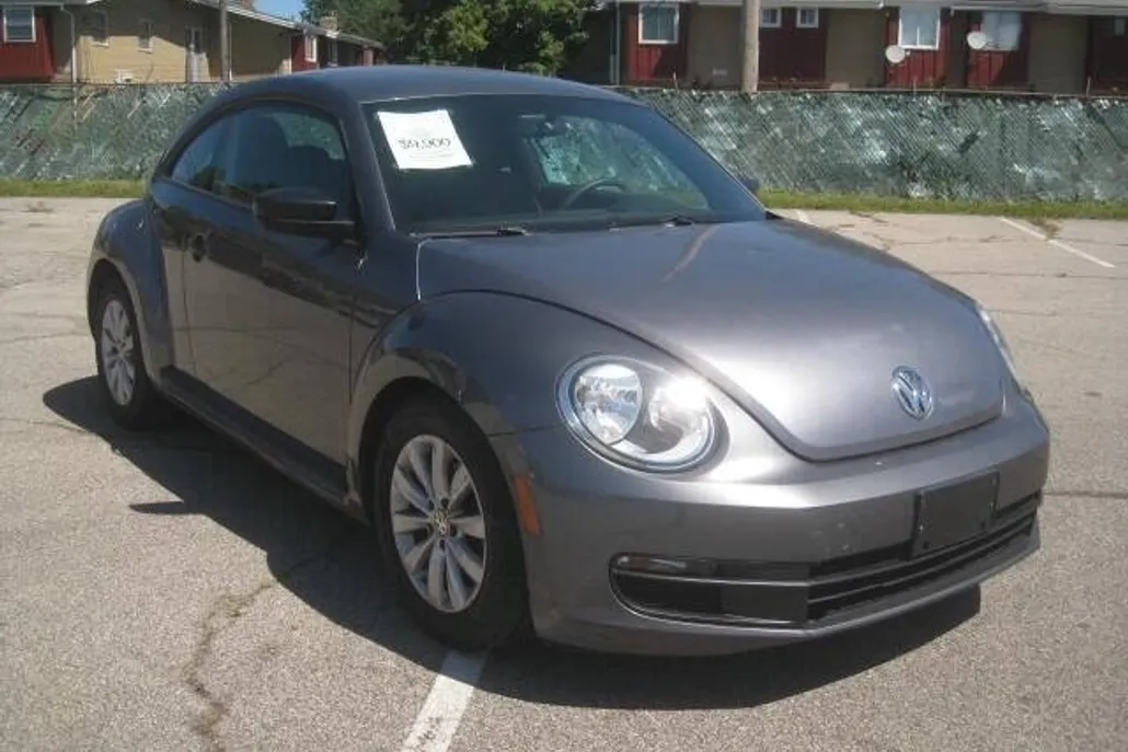 2014 Volkswagen Beetle 1.8T photo 1