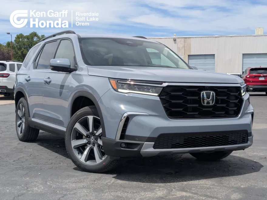 2025 Honda Pilot Elite photo 1