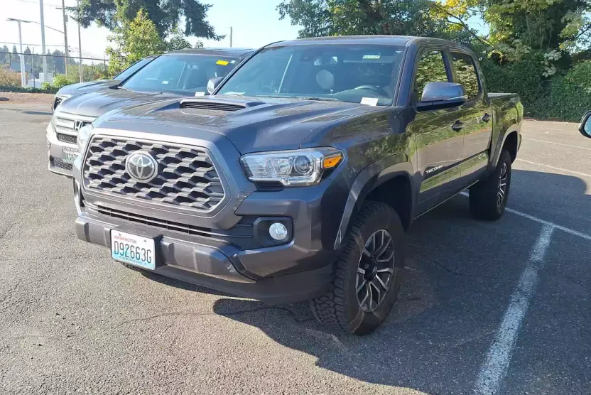 2021 Toyota Tacoma TRD Sport V6 photo 1