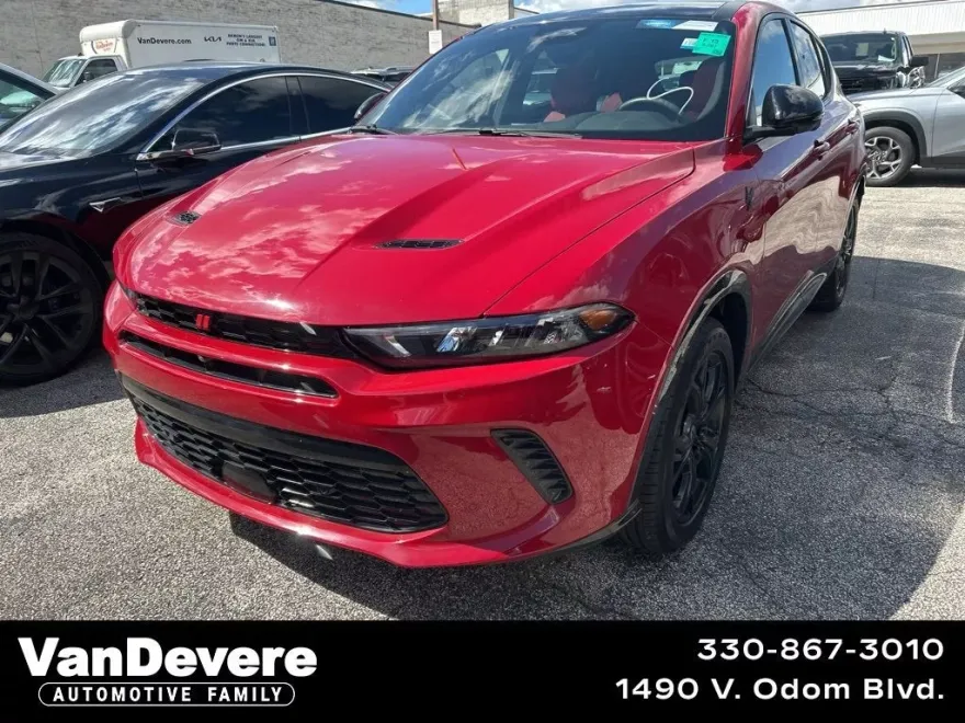 2024 Dodge Hornet R/T Plus photo 1