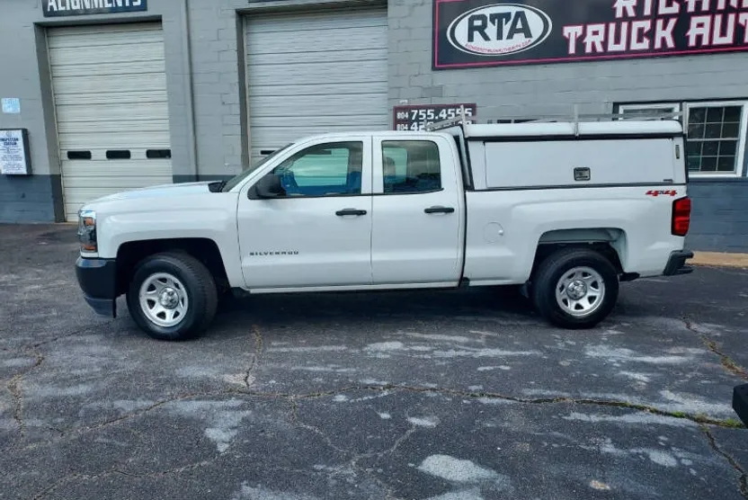2018 Chevrolet Silverado Work Truck LS Base photo 1