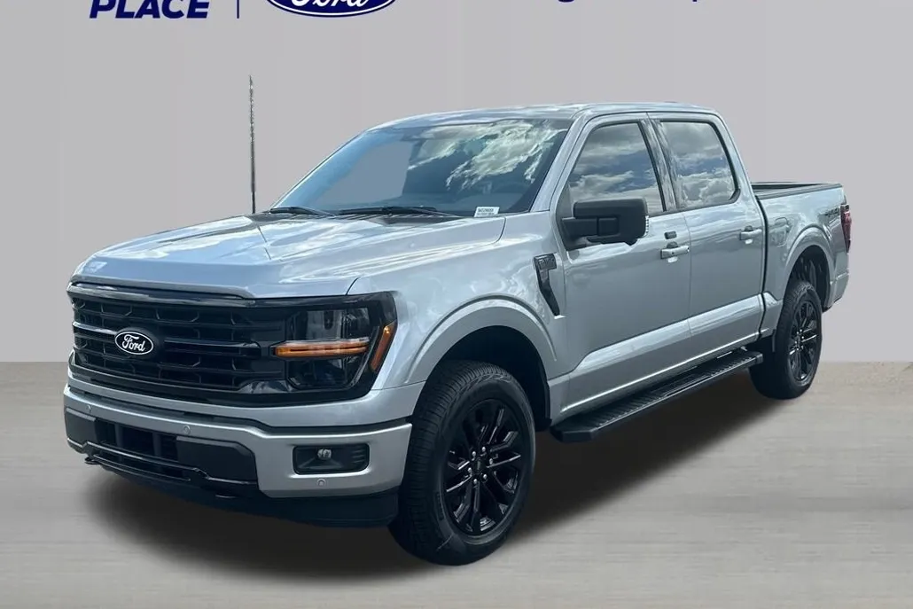 2025 Ford F-150 XLT photo 1