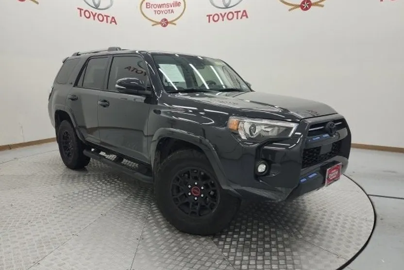 2024 Toyota 4Runner SR5 Premium photo 1